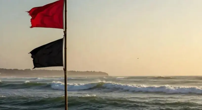 Nayarit, huracán Simón, Bahía de Banderas, Protección Civil, playas cerradas, refugios temporales, lluvias intensas.