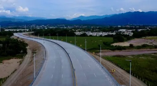 Puente Amado Nervo que conecta Nayarit y Jalisco.